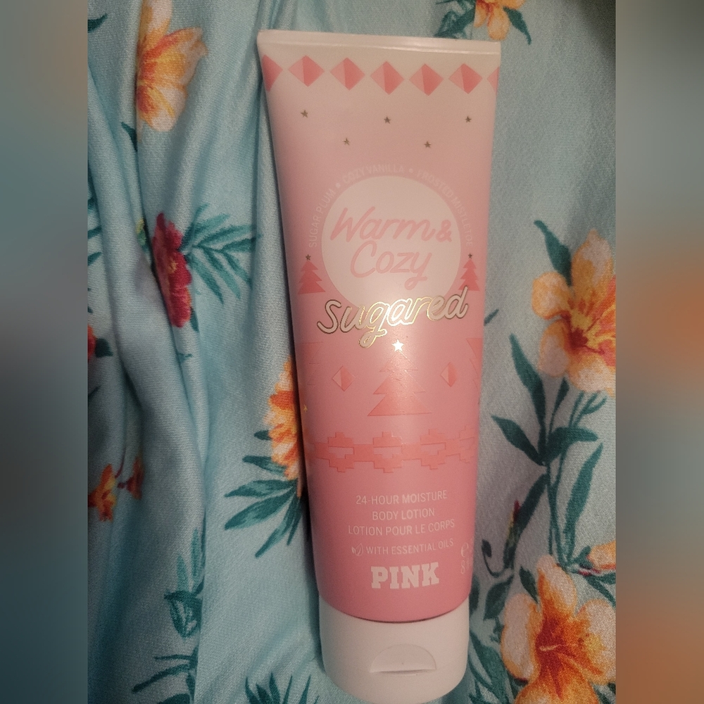 Victorias Secret Pink Lotion Warm And Cozy Sugared Essential Oils 24 Hour